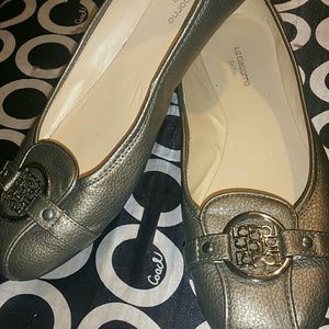 Liz Claiborne metallic flats